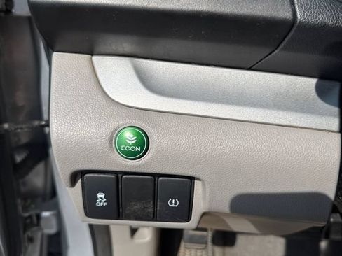 Used 2014 Honda CR-V EX image 18