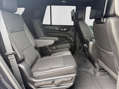 Used 2023 GMC Yukon Denali w/ Denali Reserve Package image 20