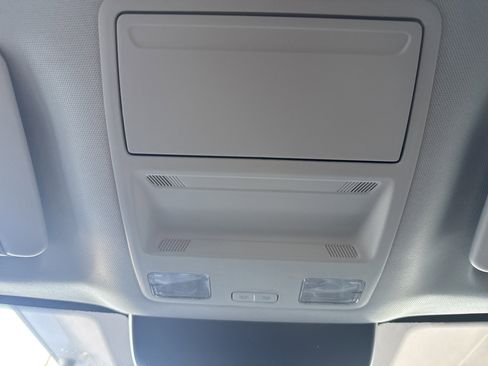 New 2026 Ford Maverick XL image 27