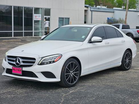 Used 2019 Mercedes-Benz C 300 Sedan image 3