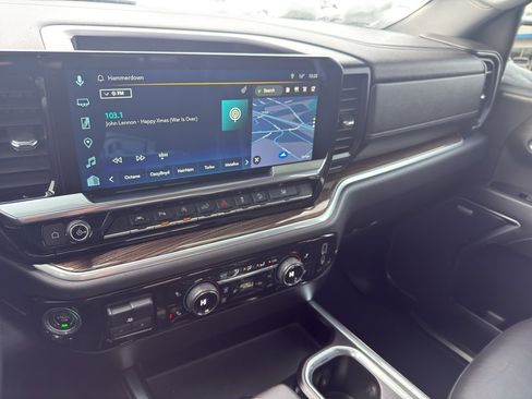 Certified 2022 Chevrolet Silverado 1500 LT Trail Boss w/ LT Trail Boss Premium Package image 22