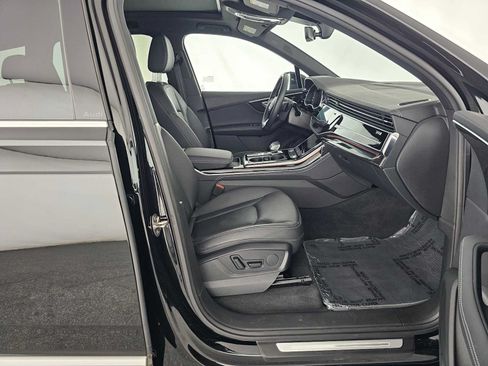 Used 2025 Audi Q7 3.0T Premium Plus AWD/4WD image 10