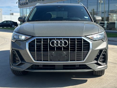 Used 2021 Audi Q3 2.0T Premium w/ Convenience Package image 2