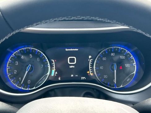 New 2026 Chrysler Voyager LX FWD image 33