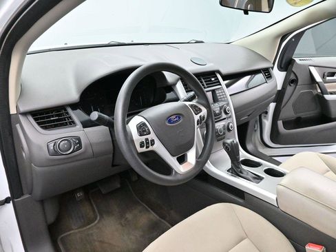 Used 2014 Ford Edge SE AWD/4WD image 15
