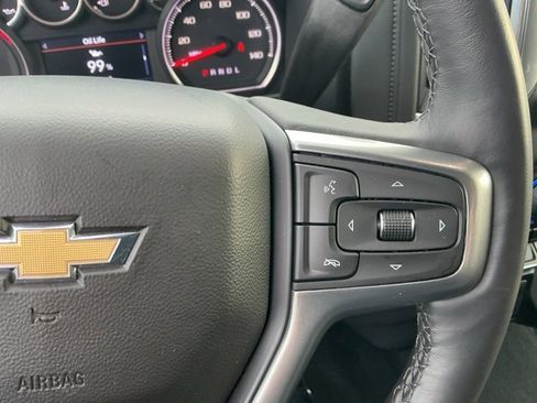 Used 2022 Chevrolet Silverado 1500 LT image 14