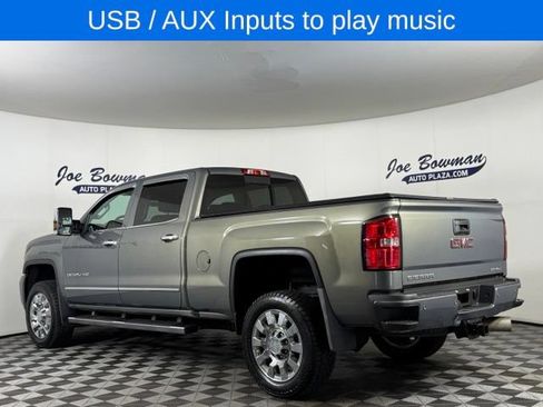 Used 2018 GMC Sierra 2500 Denali w/ Duramax Plus Package AWD/4WD image 7
