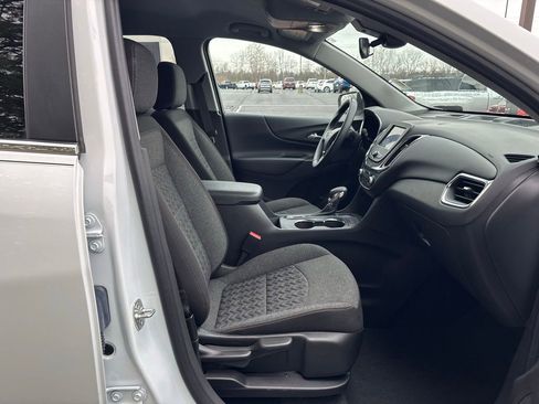 Used 2024 Chevrolet Equinox LT w/ LPO, Floor Liner Package image 20