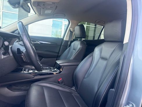 Used 2023 Buick Envision Essence AWD/4WD image 16