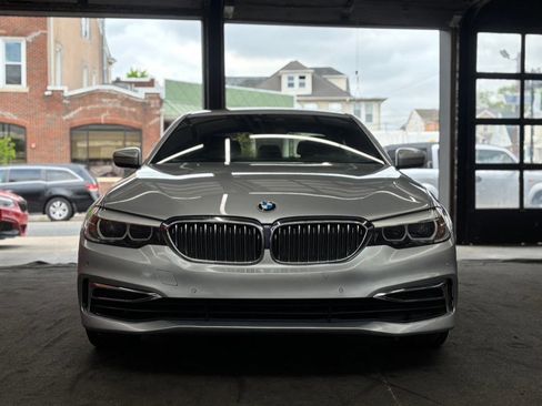 Used 2019 BMW 540i xDrive w/ Convenience Package AWD/4WD image 2