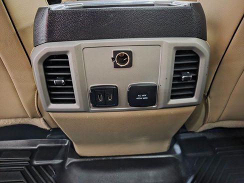 Used 2019 Ford F250 Lariat w/ Lariat Ultimate Package AWD/4WD image 83