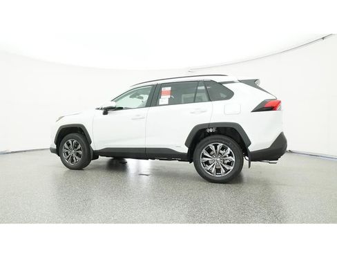 Used 2024 Toyota RAV4 XLE Premium w/ Weather Package AWD/4WD image 24
