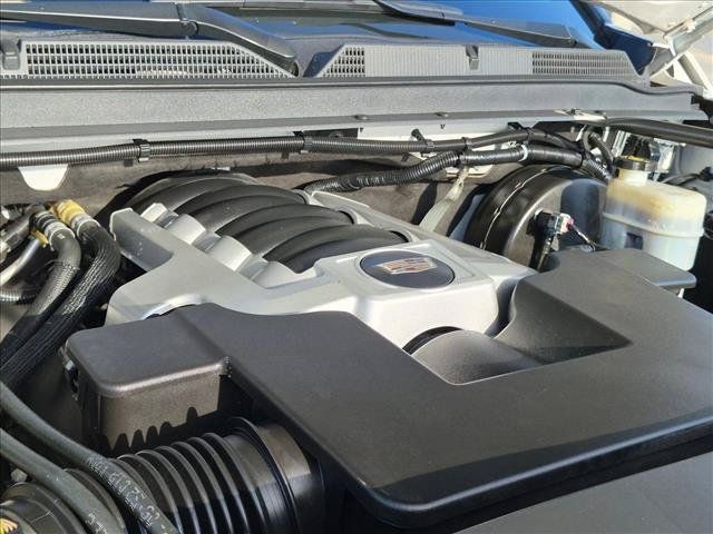 Used 2020 Cadillac Escalade Luxury RWD image 24