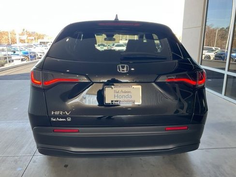 New 2026 Honda HR-V LX image 18