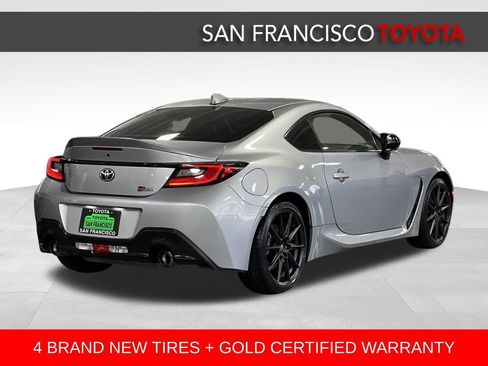 Certified 2023 Toyota GR86 Premium w/ ALL Weather Mat Package (TMS) RWD image 5
