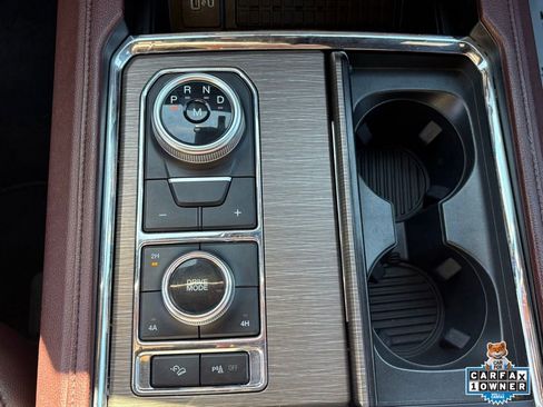 Certified 2024 Ford Expedition Limited image 23