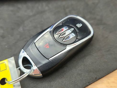 Used 2024 Buick Encore GX Sport Touring image 21