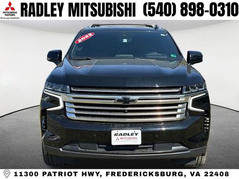 Used 2022 Chevrolet Suburban High Country AWD/4WD image 23