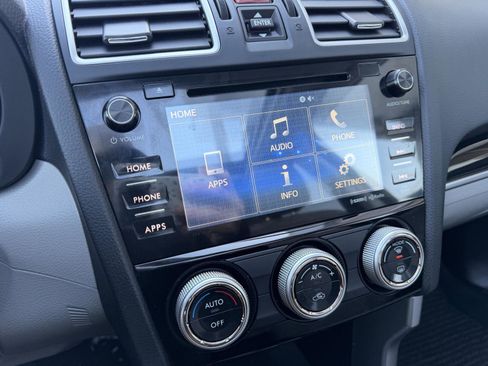 Used 2017 Subaru Forester 2.5i Limited image 20