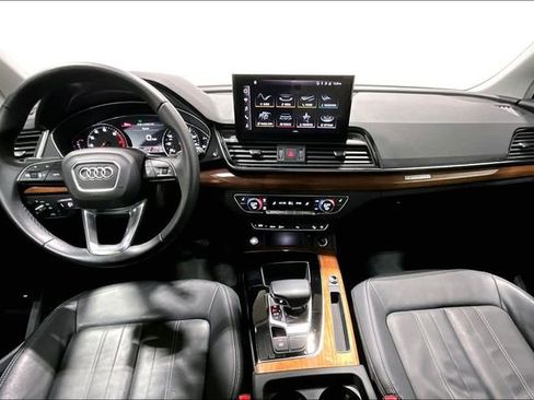 Certified 2023 Audi Q5 2.0T Premium w/ Convenience Package image 14