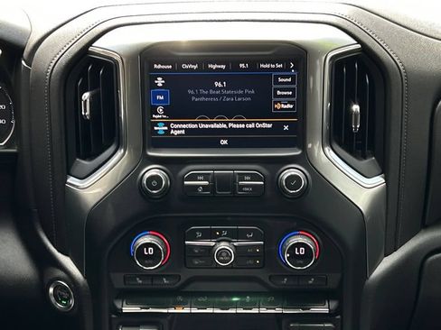 Used 2021 Chevrolet Silverado 1500 RST w/ Convenience Package II AWD/4WD image 18
