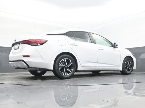 New 2025 Nissan Sentra SV w/ All-Weather Package image 28