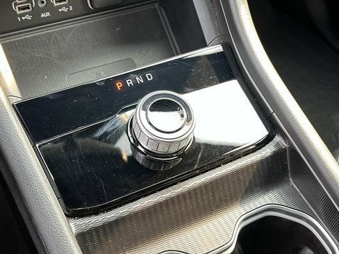 Used 2024 Jeep Grand Cherokee L Altitude image 24