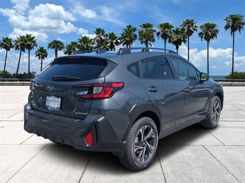 Certified 2025 Subaru Crosstrek 2.0i Premium image 4