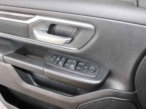 Used 2023 RAM 1500 Big Horn AWD/4WD image 24