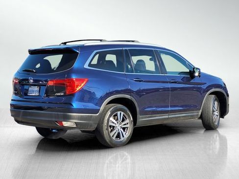 Used 2017 Honda Pilot EX-L image 4