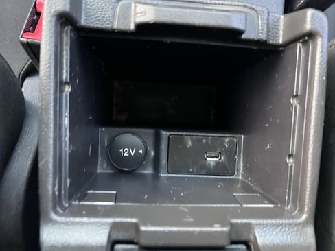 Used 2018 Ford Focus SE image 31