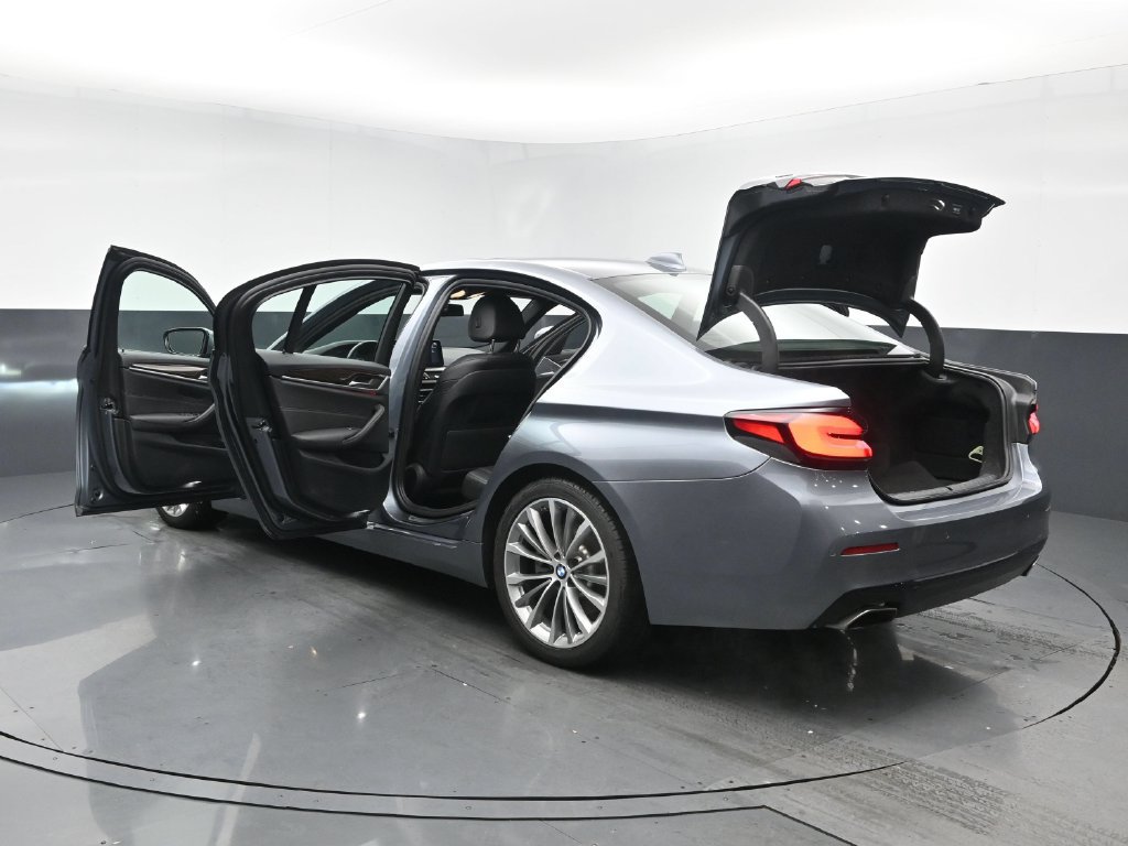 Used 2021 BMW 530i xDrive w/ Convenience Package AWD/4WD image 29