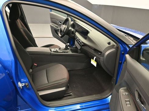 New 2026 Nissan Sentra SR image 30