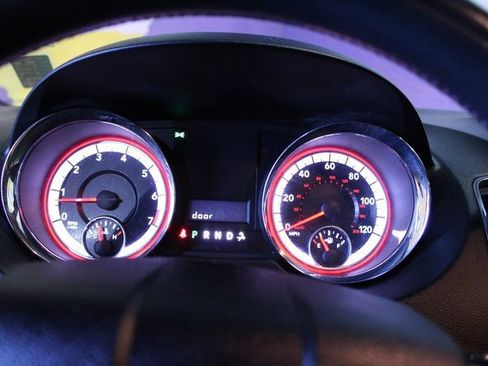 Used 2018 Dodge Grand Caravan SXT image 16