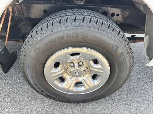 Used 2019 Nissan Frontier S RWD image 11