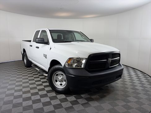 Used 2022 RAM 1500 Tradesman AWD/4WD image 1