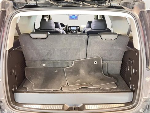 Used 2020 Cadillac Escalade Premium Luxury image 34