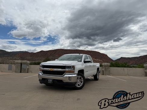 Used 2018 Chevrolet Silverado 1500 LT w/ All Star Edition AWD/4WD image 1