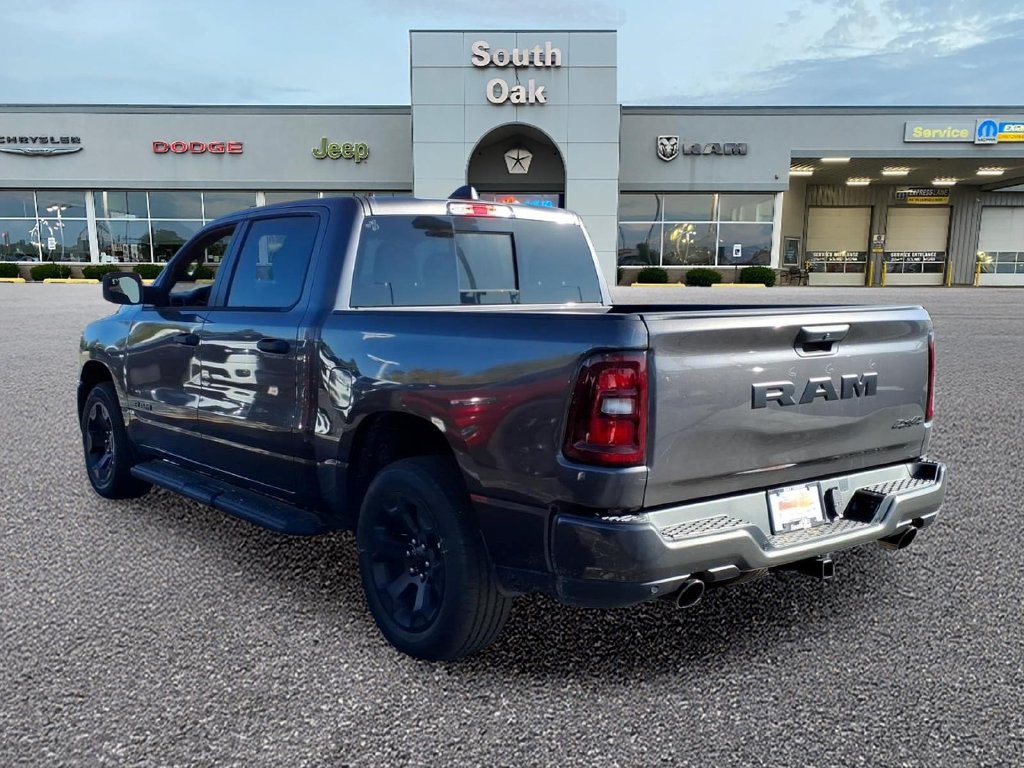 New 2027 RAM 1500 Express AWD/4WD image 4