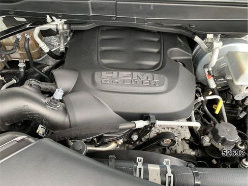 Used 2022 RAM 2500 Tradesman RWD image 13