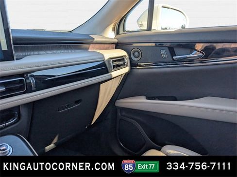 Used 2021 Lincoln Nautilus Reserve w/ Equipment Group 201A image 15