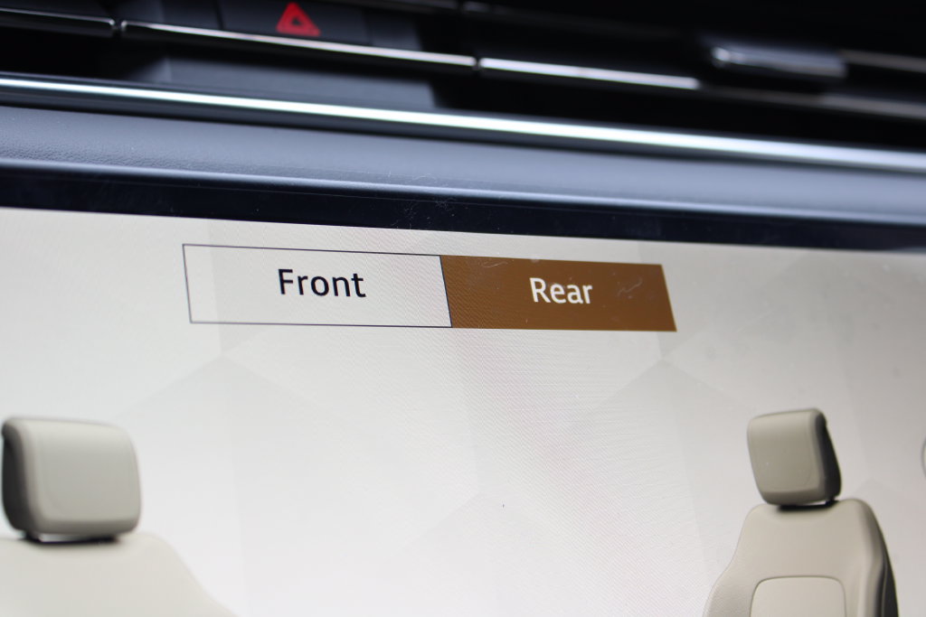 New 2027 Land Rover Range Rover Sport SE AWD/4WD image 31