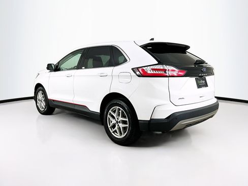 Used 2023 Ford Edge SEL image 5