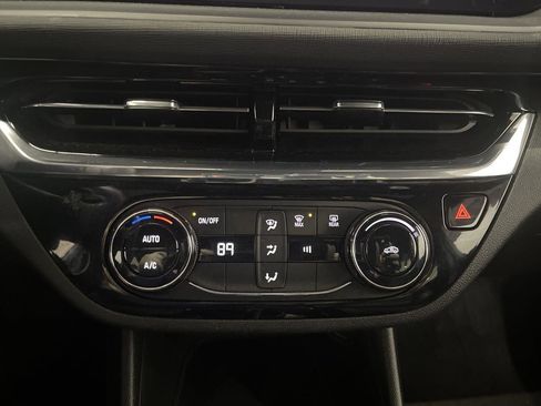 Used 2025 Buick Envista Sport Touring w/ Experience Buick Package image 18