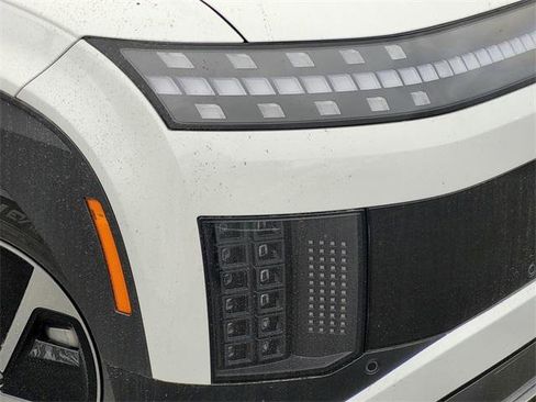 New 2026 Hyundai Ioniq 9 SE image 10
