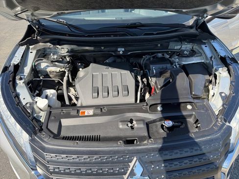 Used 2023 Mitsubishi Eclipse Cross LE AWD/4WD image 27