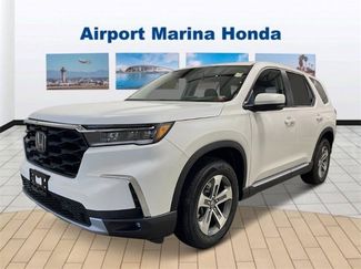 Used 2025 Honda Pilot EX-L video 1