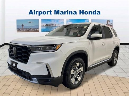 Used 2025 Honda Pilot EX-L image 1