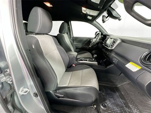 Used 2023 Toyota Tacoma TRD Sport image 26