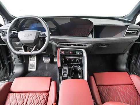 New 2026 Audi SQ5 Prestige AWD/4WD image 19